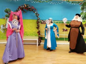 horses branle maid marion, lady cluck, medieval maid