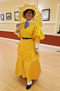 Jane Porter with parasol (2)