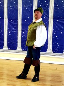 Leprechan look over shoulder